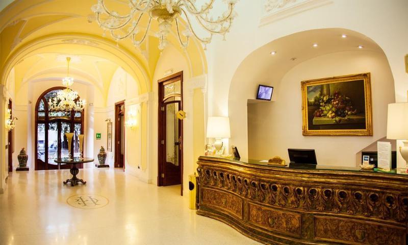 Cristal Hotel Lecce Exterior photo